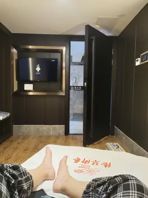 陆琴脚艺（宝能广场店） title=