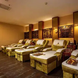 家富富侨（商都路店）的logo