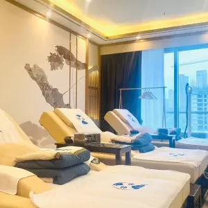 雲海养生·足疗·SPA的logo