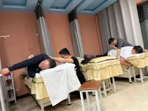 自强盲人按摩（金阳沃尔玛六分店） title=