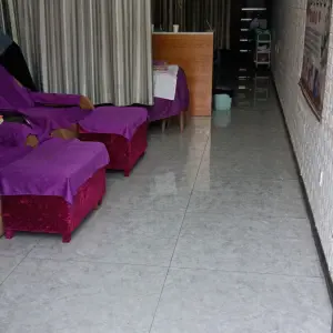 明刘推拿按摩（翡翠国际·君悦湾店）的logo