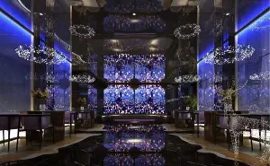 良子足浴的logo