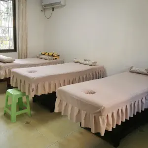 糖宝盲人按摩推拿的logo