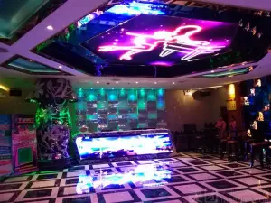 歌柜氧吧量贩式KTV（清溪店）