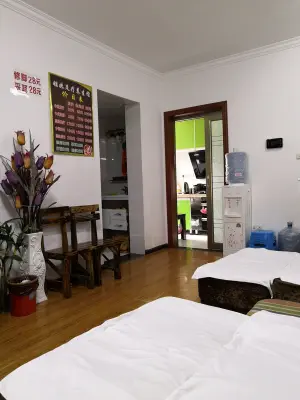 姐妹足疗养生馆的logo