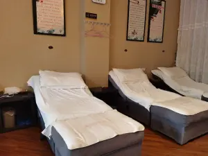 手足情推拿（政二街店） title=