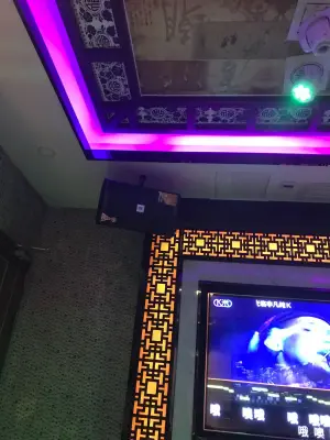 非凡量贩式KTV（清溪店） title=