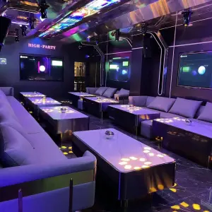 宝乐迪KTV（郑东商业中心店）的logo