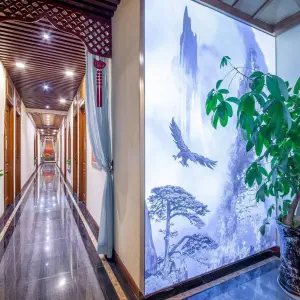 裕寿康足道养生会馆（兴义路店） title=