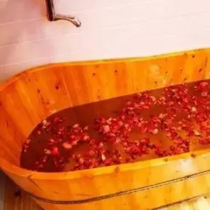 水沐年华SPA的logo