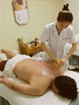 鼎宏御康理疗养生（黄岐店）的logo