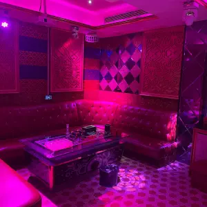 爱尚纯KTV（滚石店） title=