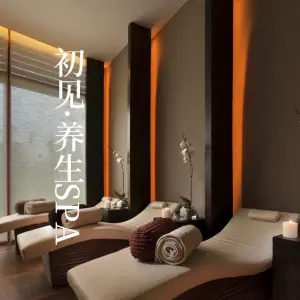 初见·SPA·养生·泡浴的logo