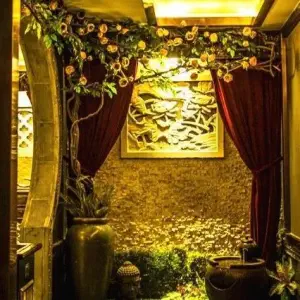 颐天汇（中央华府店） title=