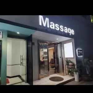 Elena massage（新地假日广场店） title=