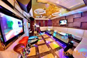 米乐主题量贩KTV的logo