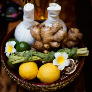 勐巴拉娜西·泰式古法按摩·泰式SPA的logo