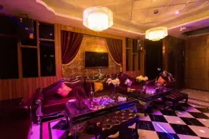 芒果主题量贩式KTV title=