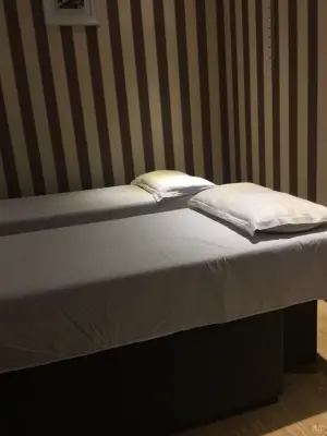 飞虹足浴城 title=