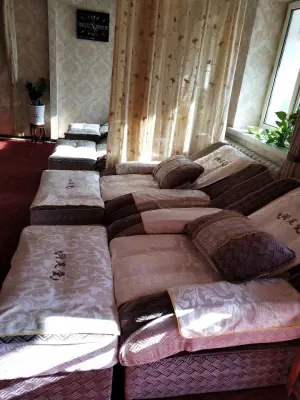 润足堂足浴按摩采耳的logo